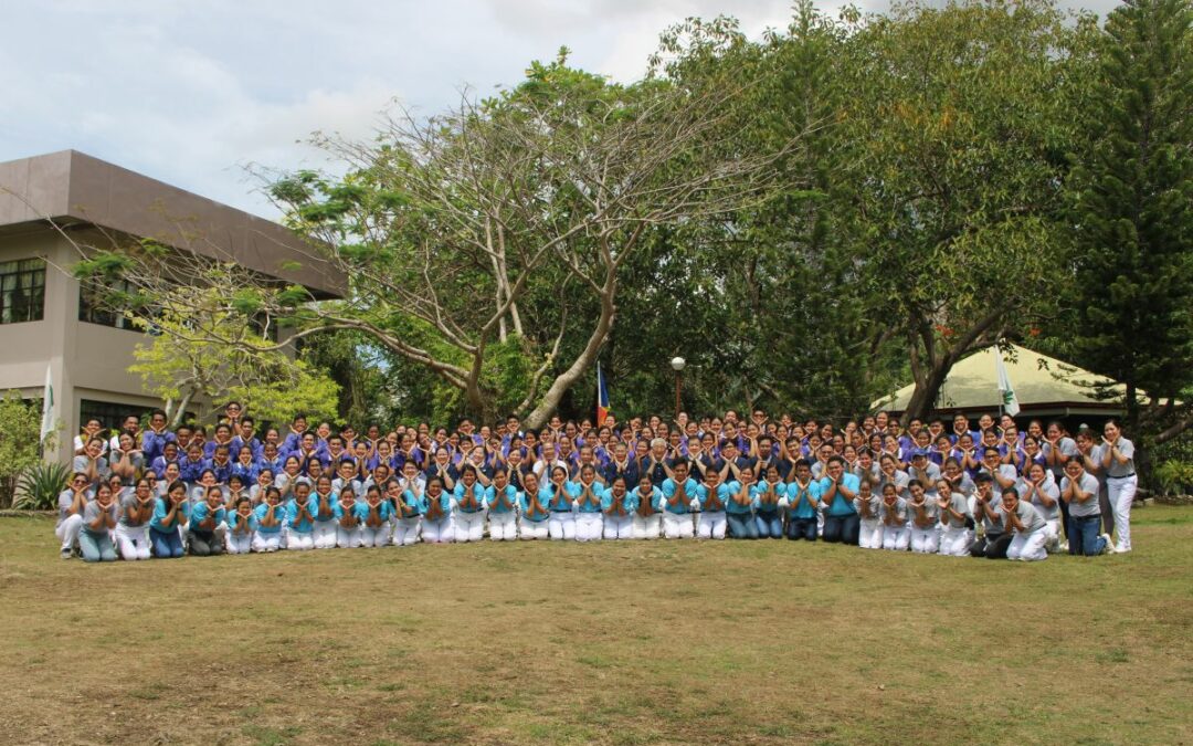 Tzu Chi Youth Camp brings life values to Boholano youths