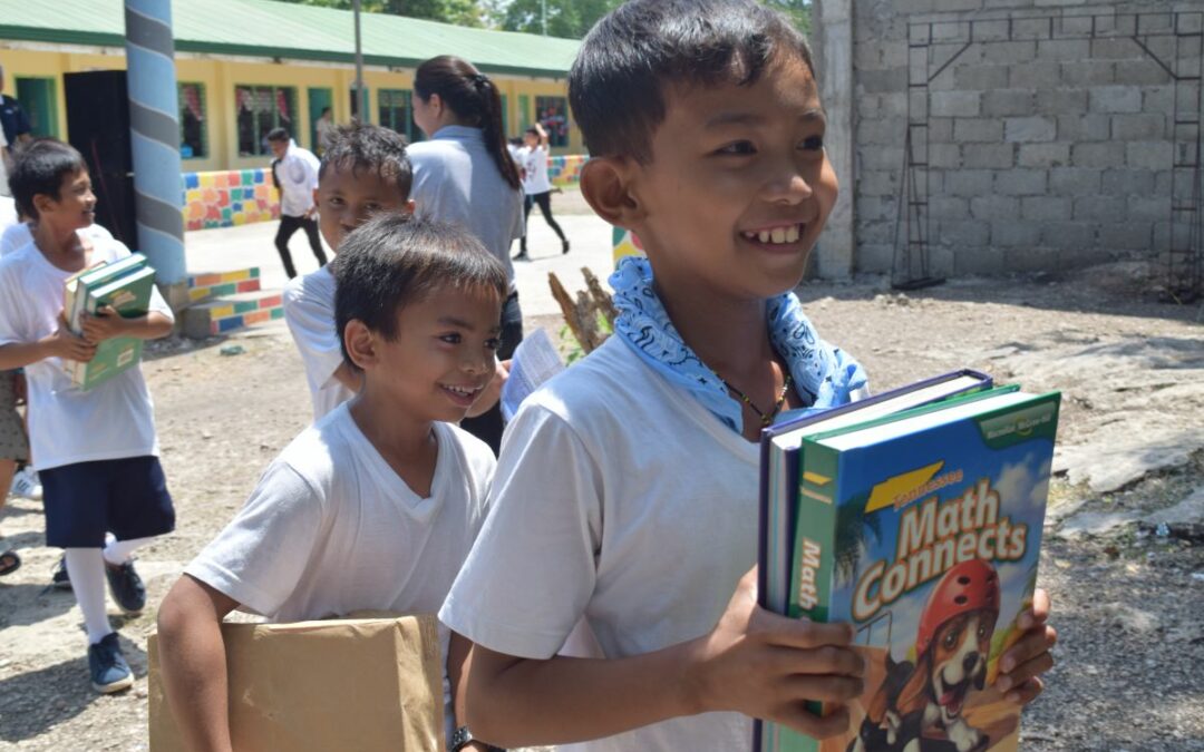 Books Giving in Cabilao Island of Loon