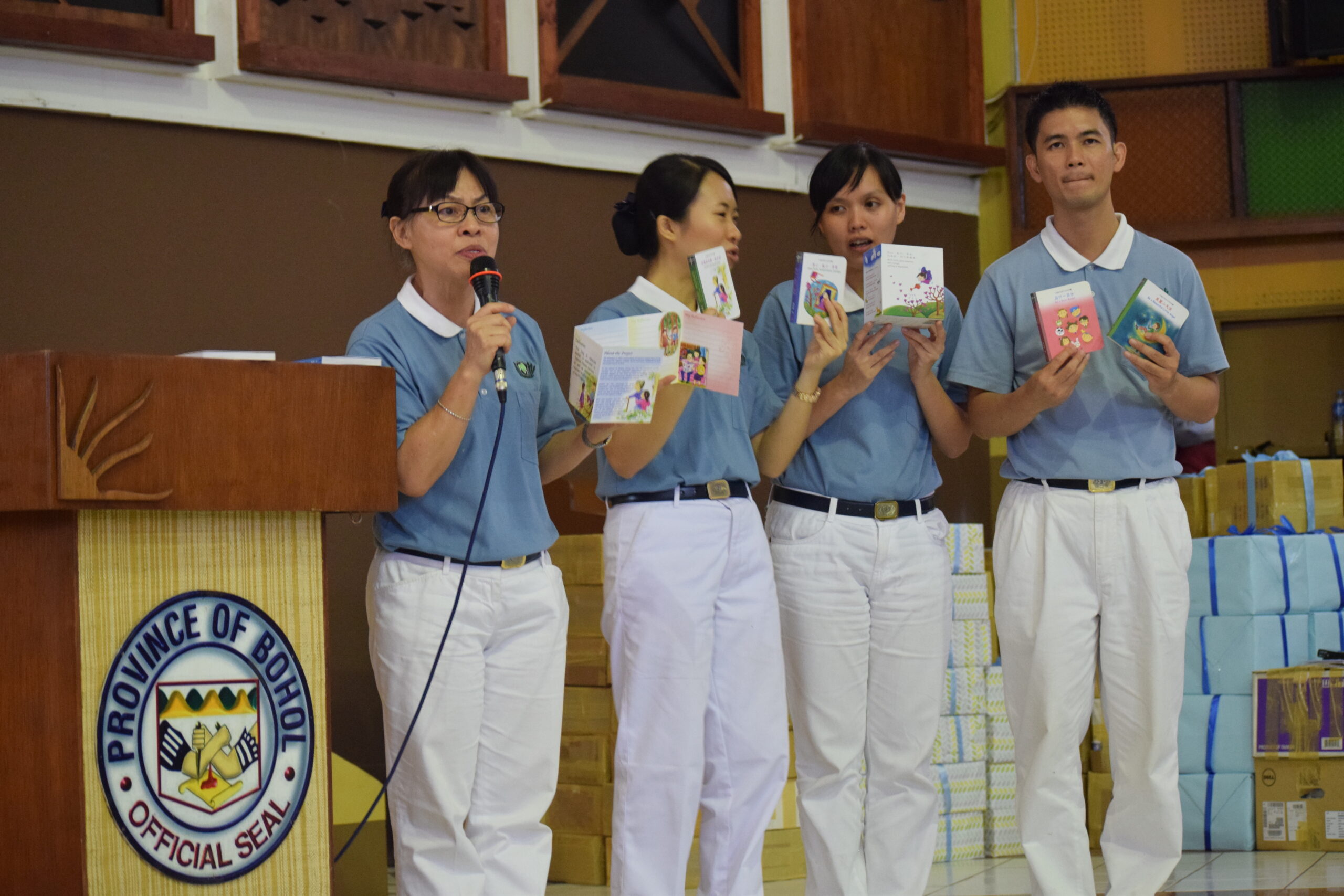 Jing Si Aphorisms Spread in Bohol School