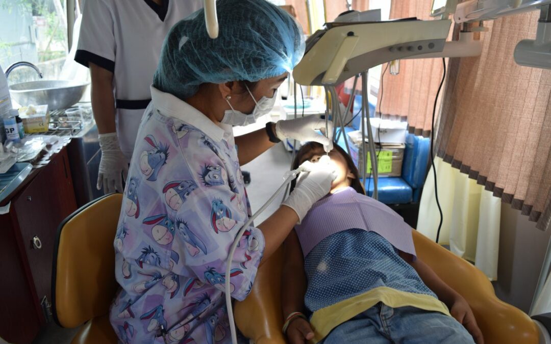 Free Dental Services to children in Bayacabac Elementary School