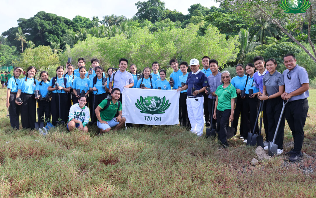 Planting Hope Along Bohol’s Shores: Tzu Chi Volunteers Marked Philippine Arbor Day